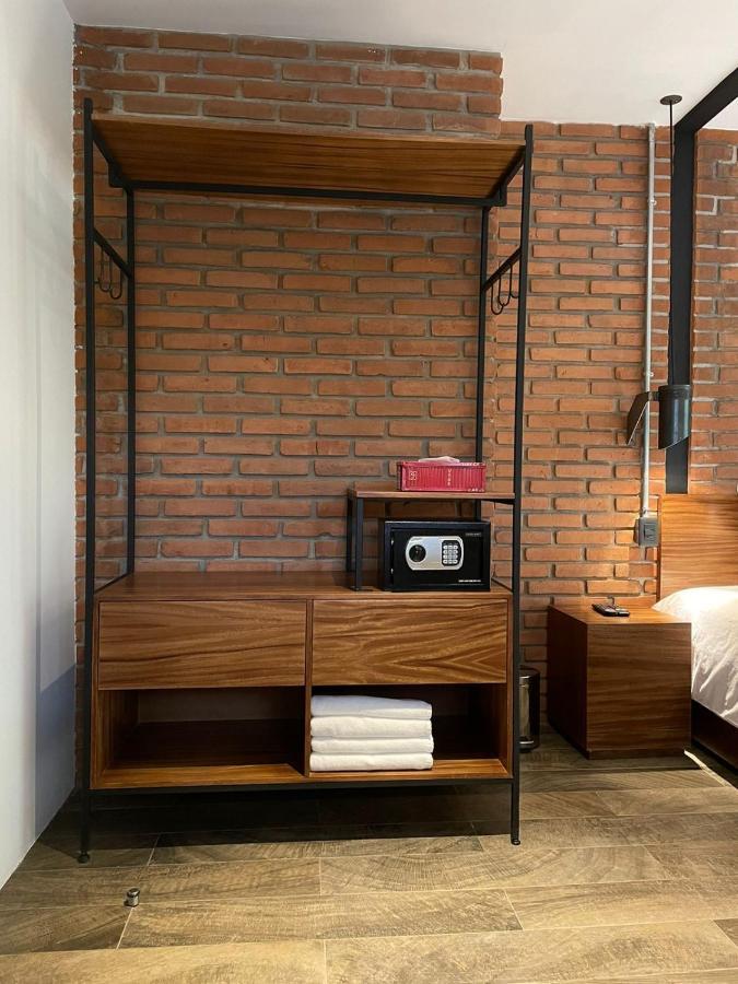 Hotel Oxu Solo Adultos Valle de Bravo Exteriör bild