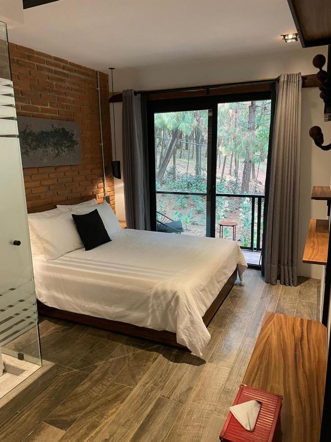 Hotel Oxu Solo Adultos Valle de Bravo Exteriör bild